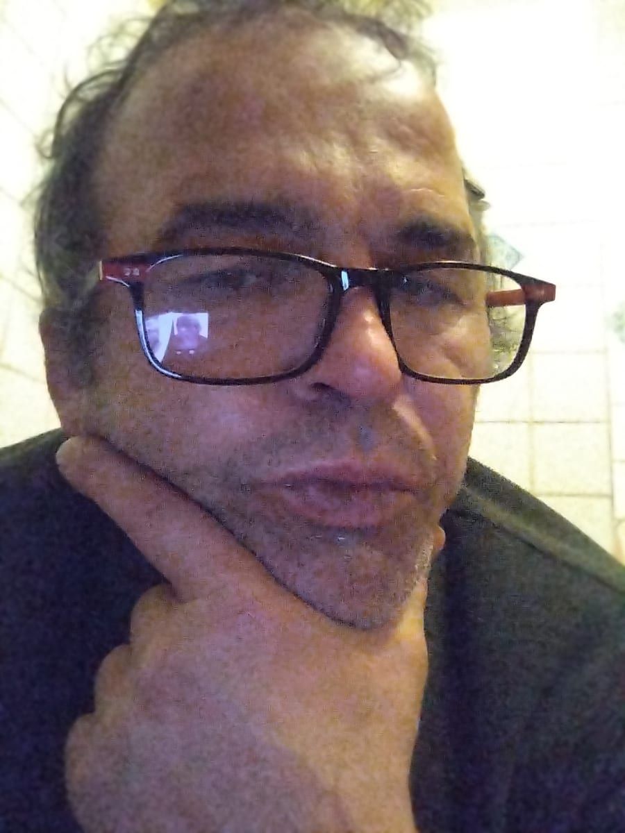Profil de Faruk